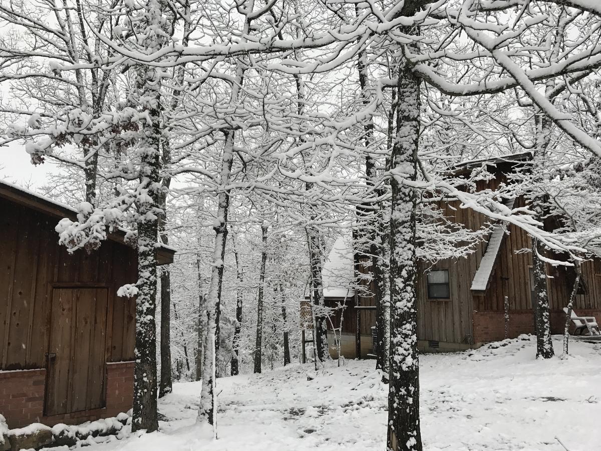 Norfork Lake Ozark Mountain Lodge Gamaliel Eksteriør bilde
