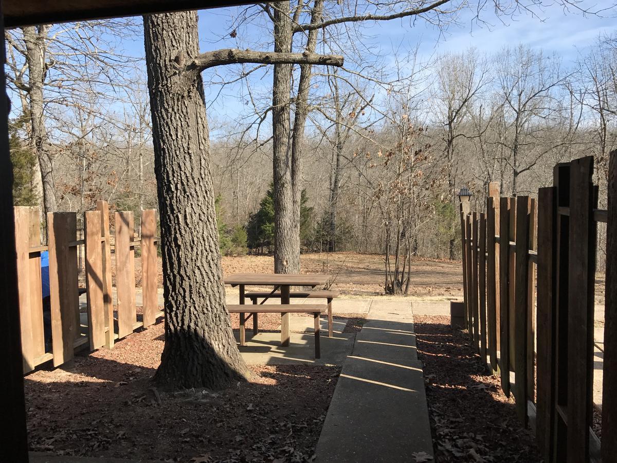 Norfork Lake Ozark Mountain Lodge Gamaliel Eksteriør bilde